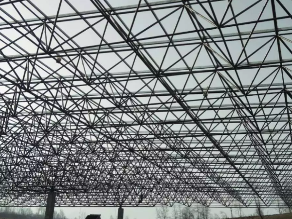 宿迁螺栓球网架