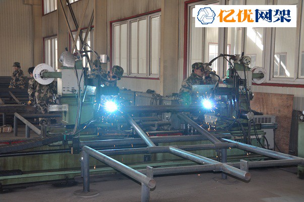 宿迁螺栓球网架加工车间